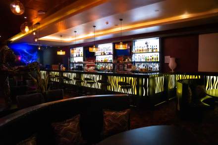 Terrou-Bi Saly · Bar lounge Saly, Sénégal